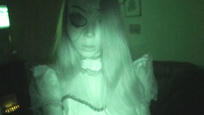 An Lived Porcelain Doll Fulfills the Master's Dirty Desires.