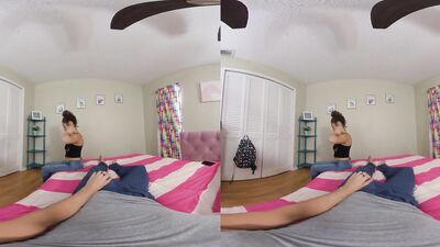 Stepsis Shares Bedroom - Kira Perez