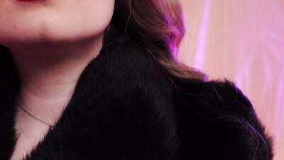 ASMR fur coat fetish, vaping smoking with leather gloves (Arya Grander)