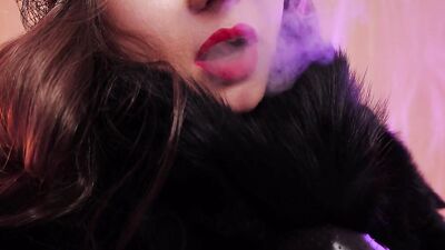 ASMR fur coat fetish, vaping smoking with leather gloves (Arya Grander)