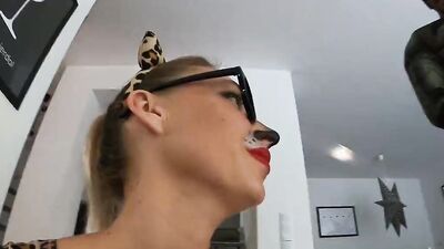 Amateur cosplay porn: Batman punishes nasty Catwoman
