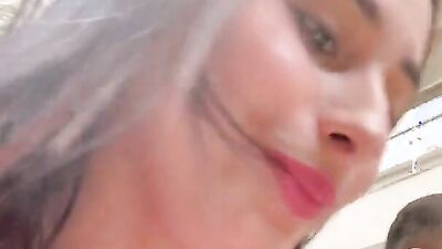 Chica colombiana de 23 años se masturba en el centro comercial de colombia ???????? ( JENIFERPLAY )