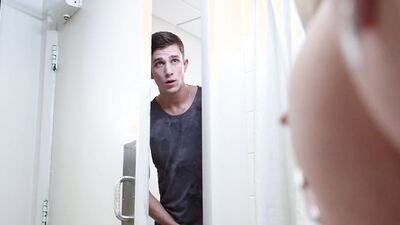 Stepbrat Fucks Stepbro In Locker Room