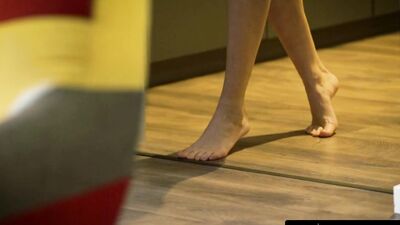 FOOTSIE BABES - Leanne Lace's Feet Are A Foot Worshiper's Fantasy As She Gets Cum All Over Them
