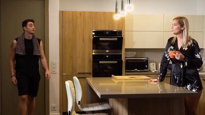 Stepmom Sexy Outfits Got My Attention - Sharon White