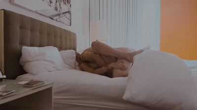 Naughty Wendy gets her pussy destroyed in californian hotel