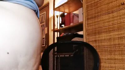 Big farts for this big hairy ass Italian stepmom