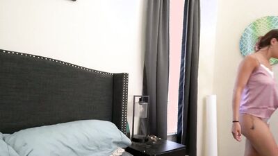 Fucking My Stepsis While Phone Sex With My Girlfriend