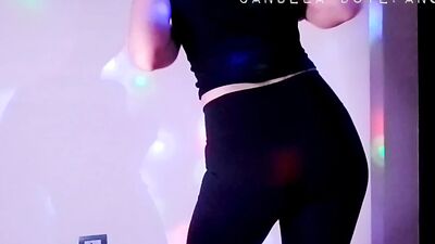 DANCING BUTTCRACK, naked in a disco