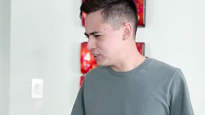Stepsisters BFF Says Do you have sex fantasies about your family S22 E