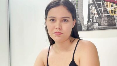 I arrive at my neighbor Soffi's house to ask her for a loan of money and she asks me to repay her with a delicious horny fuck