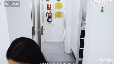 Stepsis Martina Smeraldi Licked & Banged By Hostel Roommate - HORNY HOSTEL