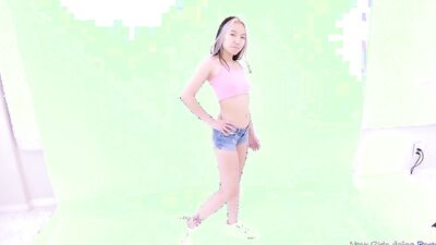 Straight Teen girl seduced by Lesbian MILF stylist