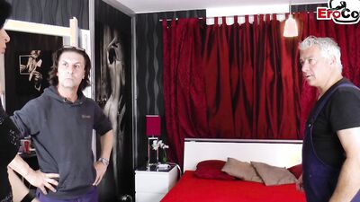 German big tits milf seduces the moving helper