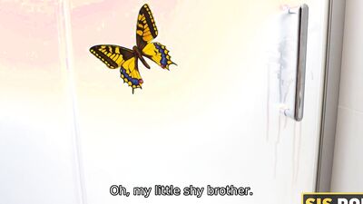 SISPORN. The best thing stepsister can offer him for help is her small cunt