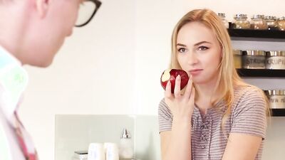 stepsis Jenny Wild's Pussy Is Sweeter Than Apple Pie S20:E4