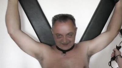 AMATEUR GROUP SEX WITH GERMAN BBW MILF HOOKER MIA LUXXX
