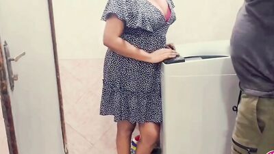 In the Washing Room, We Hard Fuck and Naked Fun with the Stepsister Secretary