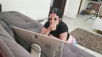 stepdaughter watched porn in the living room with her ass out, stepfather gradually gets closer with a hard dick!