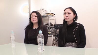 JAVHUB Japanese girl and her stepmother share a cock
