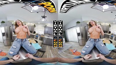 VIRTUAL PORN - Richelle Ryan Asks Her Stepson Danny Steele To Have A Quick Pussy Break From Studying
