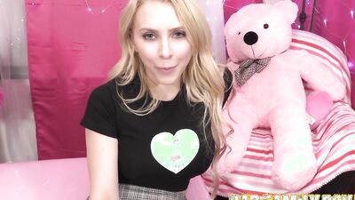 Bad Family POV - Blonde big tits hottie Alix Lynx pleases her stepdaddy