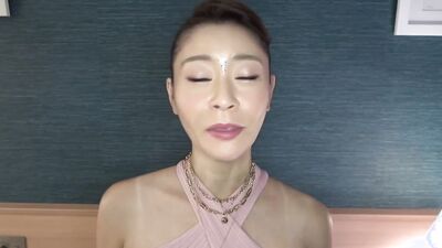 Erotic black step-sister Yurika Aoi 2
