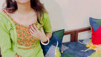 Saarabhabhi First step brother step-sister sex in clear Hindi audio se itna chudi ki chut ka paani nikal gya in Hd