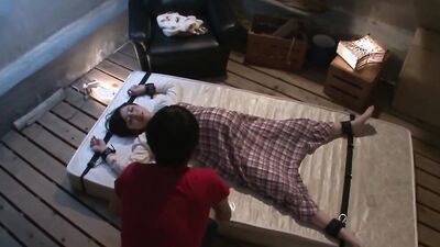 Sexy Mom Gives Blowjob Hot Teen Sons Friend 02.mp4