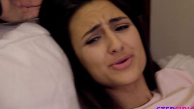 "OMG will you CUM already my arm is getting numb!" Eliza Ibarra tells Stepbro - S7:E6