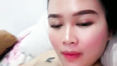 TANTE MONA ENAK2 AMA BRONDONG DIKOSAN AMPE NGCRTT - Maya Mona