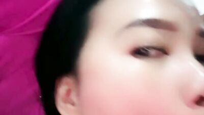 TANTE MONA ENAK2 AMA BRONDONG DIKOSAN AMPE NGCRTT - Maya Mona