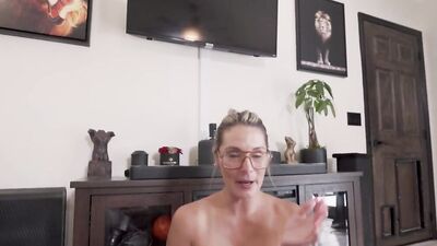 Siding With My Stepmom In The Divorce - Mandy Rhea