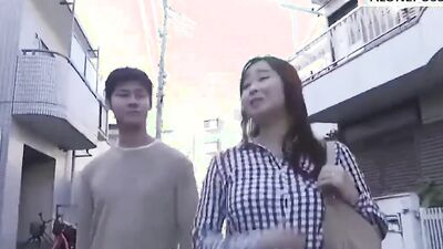 Stepmom Who Is Secretly Fucking Her Lusty Son In Law_1