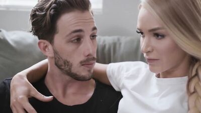 Threesome Stepmom Blackmail - Sarah Vandella