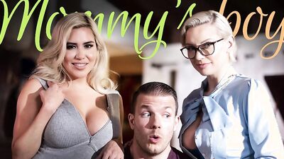 Kenzie Taylor Caitlin Bell - Lucky Guy Has Sexy With Stepmom And Her Best Friend