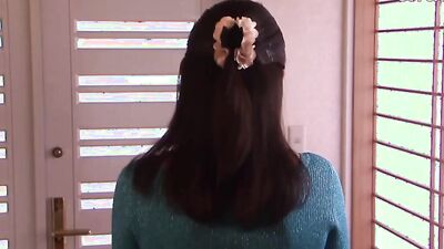 Stepmom Eriko Miura