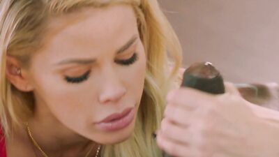 Jessa Rhodes - Step Mom "I've Been Around The Block, So I Think I Can Help You Out" S1:E1