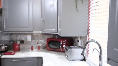 Stepmom London River Gets Fucked