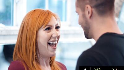MOMMY'S BOY - Stacked Redhead MILF Lauren Phillips Gives Hung Stepson Good Morning Fuck Before Work