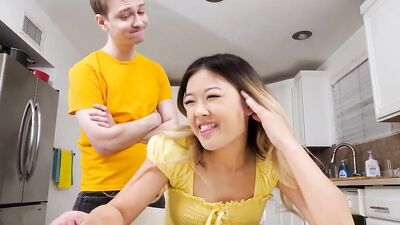 Stepsister Gives Blowjob X2 - Lulu Chu