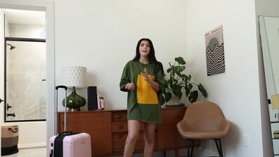 British STEP-SIS Forgot To Wear Panties To Bed - Gal Ritchie