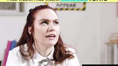 GIRLSWAY - All Natural MILF Jewell Marceau Brought Pussy For PAWG Stepdaughter Freya Parker's Lunch